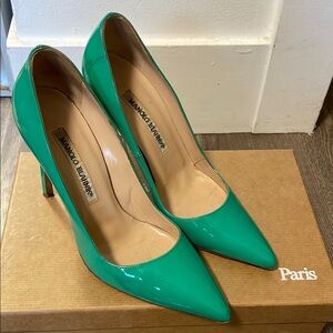 Manolo Blahnik Green pumps